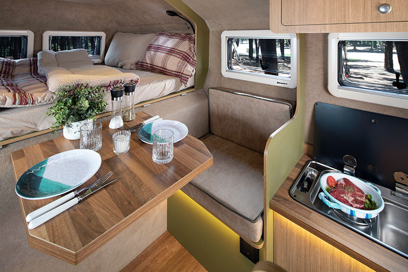 Hotomobil Gladiator Interior camper