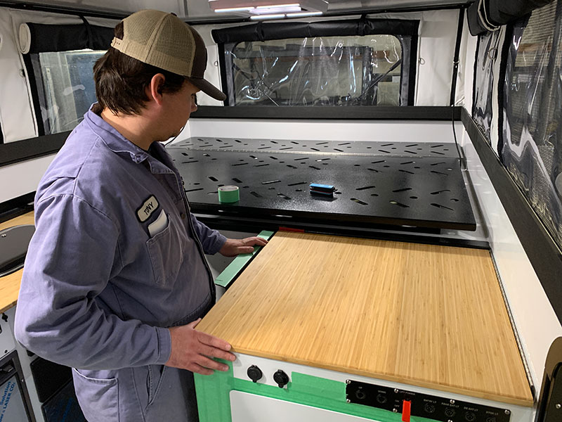 OEV Factory Production Shop Tony Quality Control