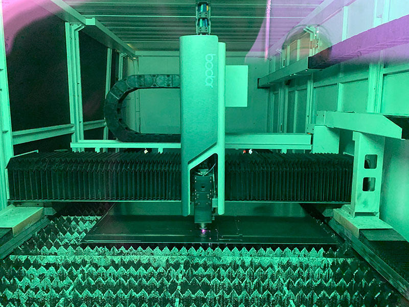 Cube Series Tech Bodor Laser In Action Green Window