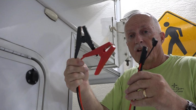 RV Emergency Electrical Hookup Jumper Cables To Combine Camper & Truck Batteries