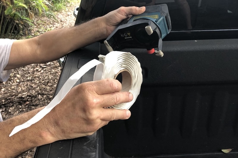 Laser Line Up Loader Applying Butyl Tape