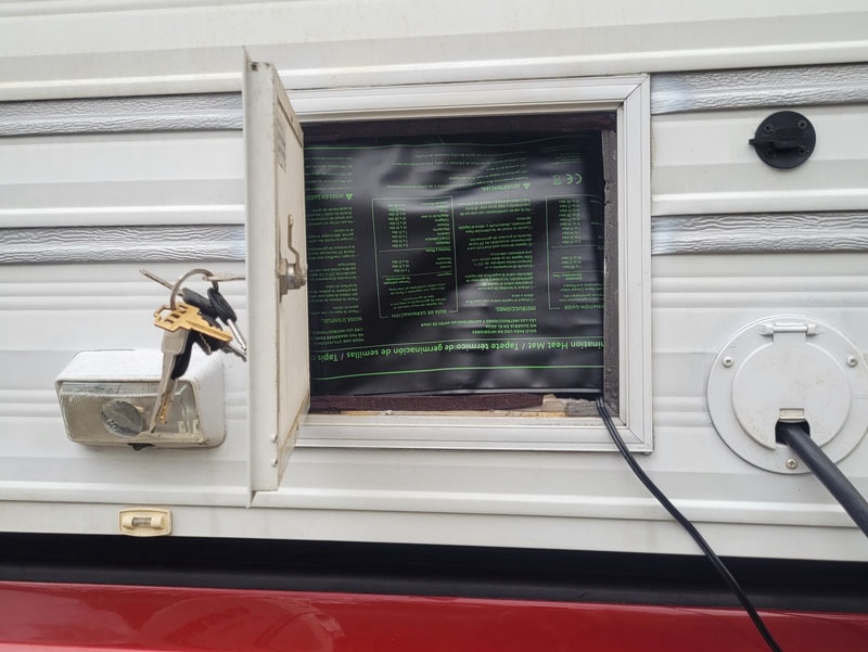 Lithium Battery Winter Charging Solution Camper