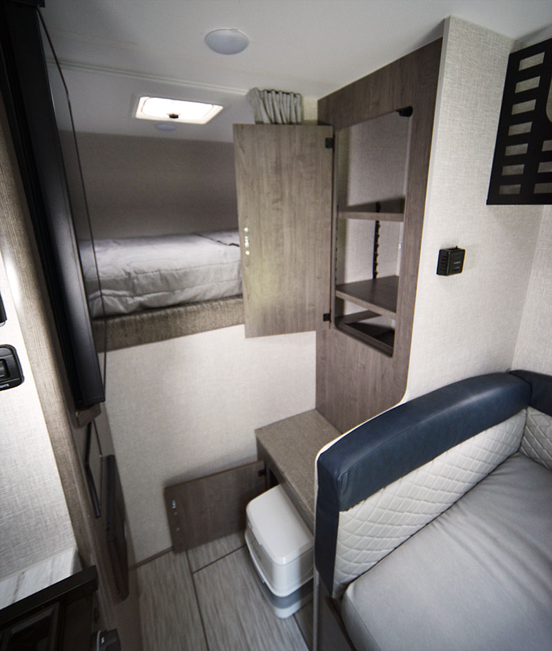 Lance 805 Porta Potty