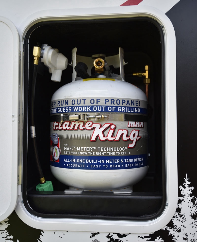 Lance 805 Propane
