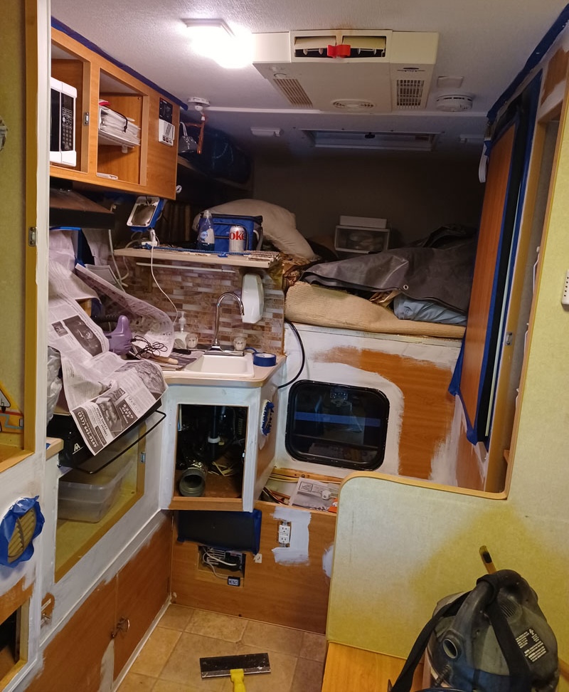 Lance Camper Facelift In The Works