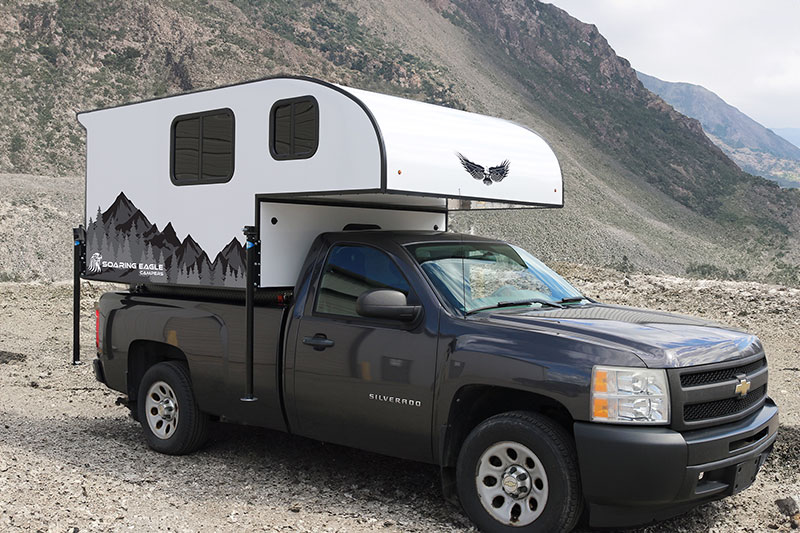 Soaring Eagle Adlar 8.0XL Exterior Passenger Front Three Quarters