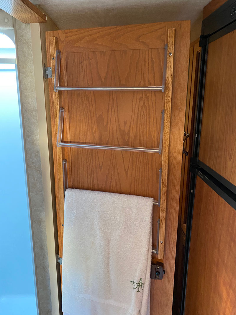Towel Rack On Back Of Door