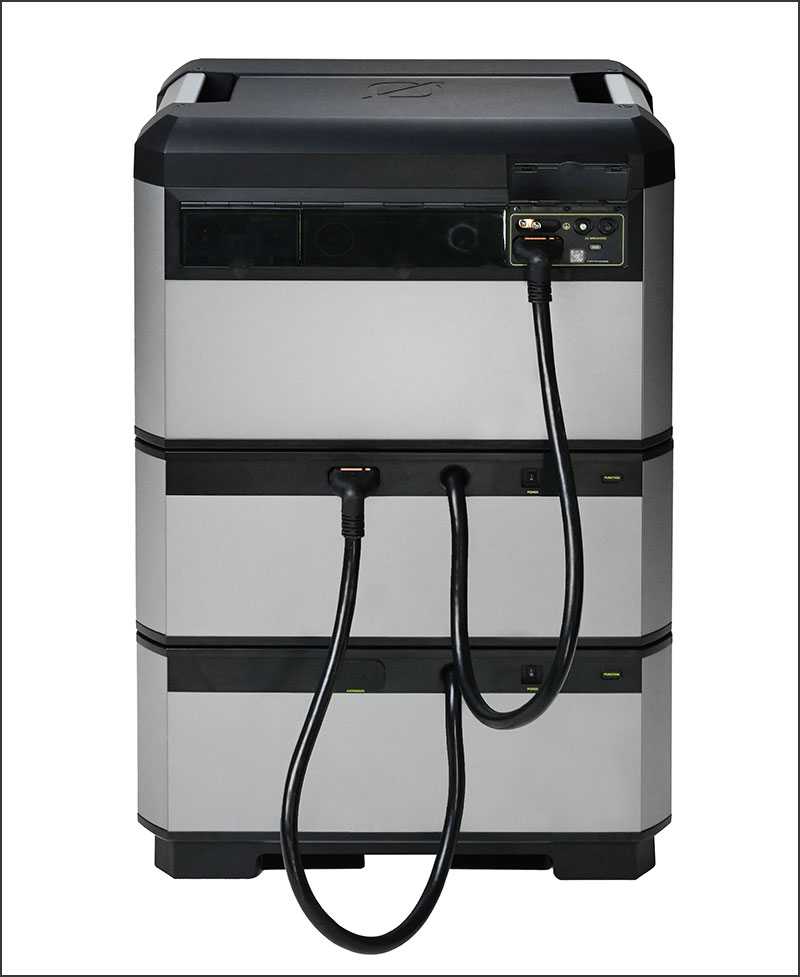 Goal Zero Yeti 4000 Pro And Tanks With Wires