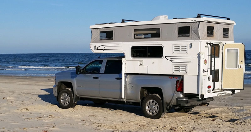 Hallmark Ute-Everest On The Beach