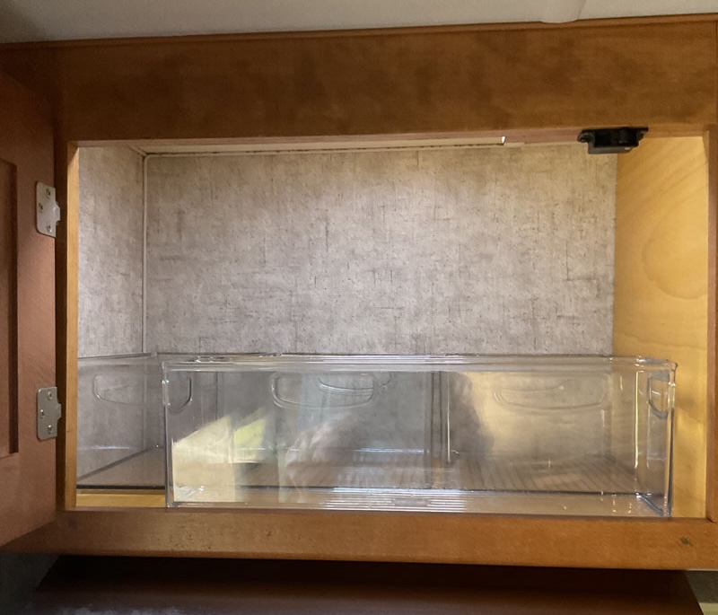 LEPOTEC 30 LED Motion Sensor Cabinet Light in use