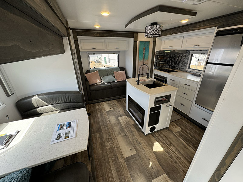 Rugged Mountain Interior Main