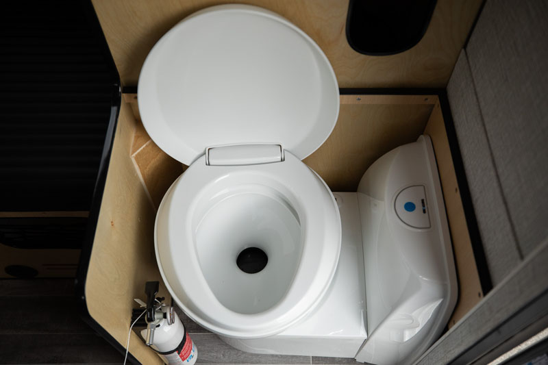 Northern Lite 610 Toilet Open