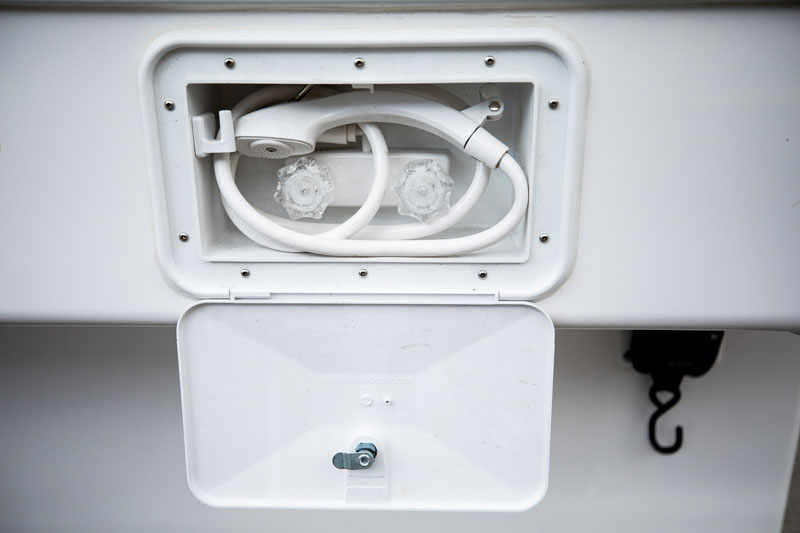 Northern Lite 610 Shower