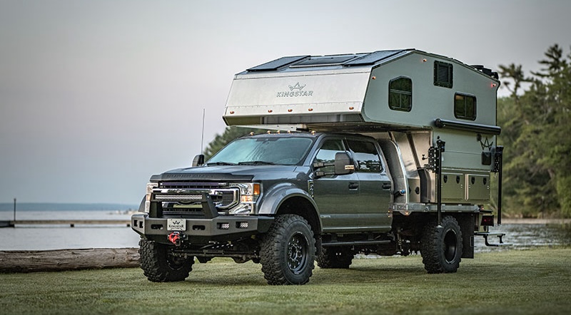 Kingstar 2025 Luxe Package Exterior Front Three Quarters