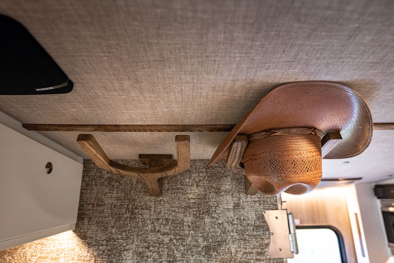 Kingstar 2025 Luxe Package Interior Hat Rack 