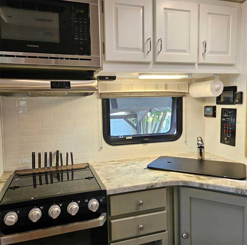 New Kitchen Brighter