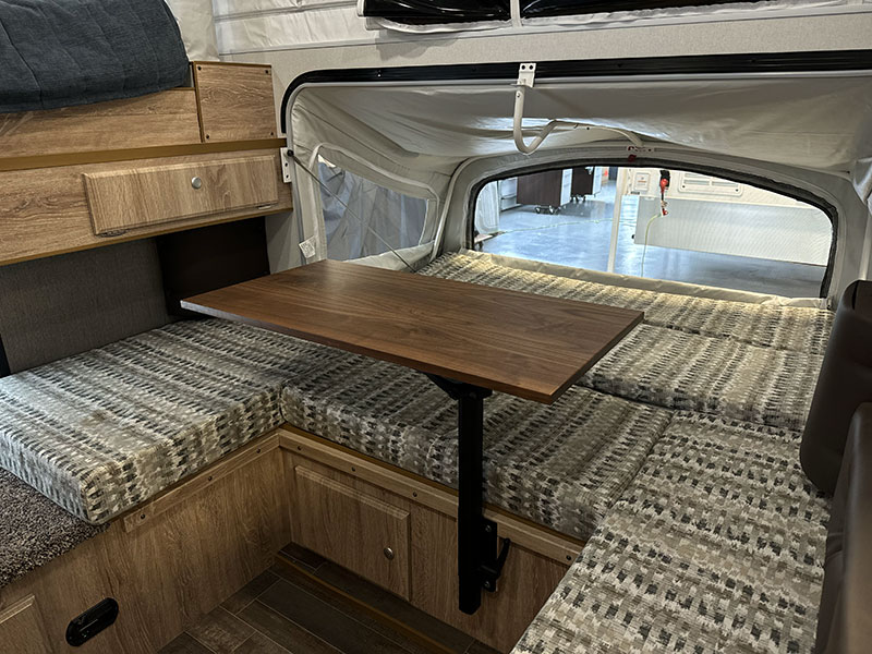 Northstar 850SC XB Interior Dinette Lagun And XB 3