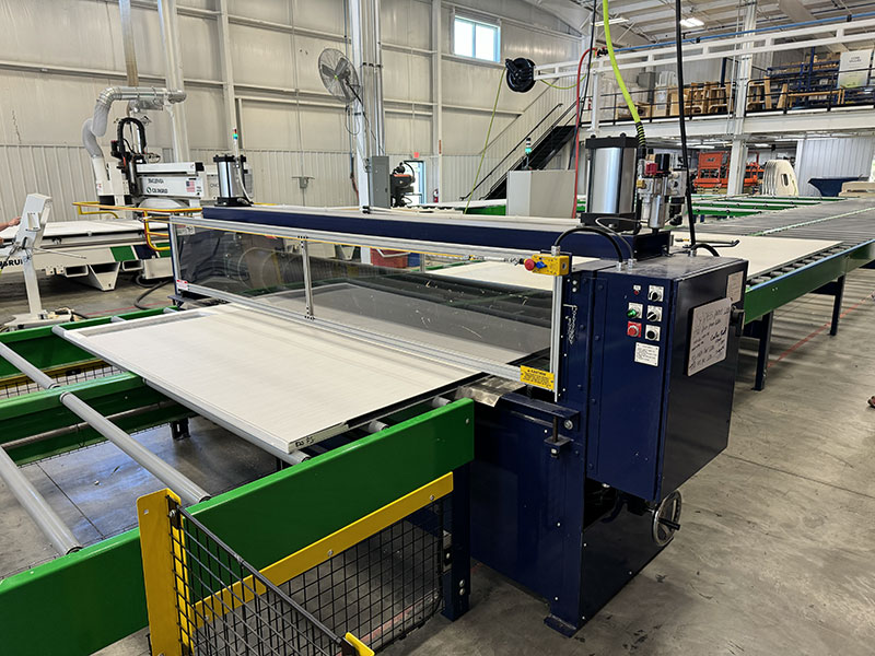 NuCamp Tech Pinchroll Panel Mid Way Through