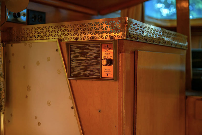 Del Ray Sky Lounge Interior Intercom