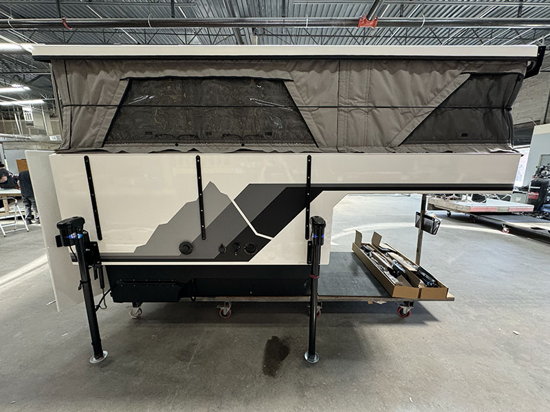 Supertramp Flagship LT Exterior Passenger Profile