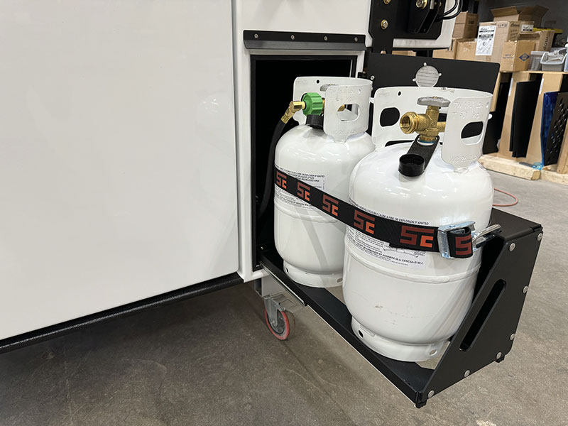 Supertramp Flagship LT Exterior Rear Propane