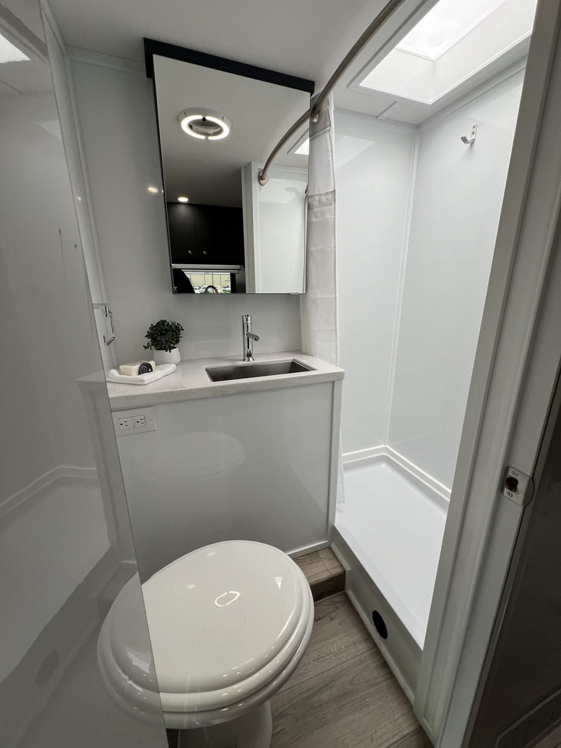 Citation 10-8 Dry Bath Vertical
