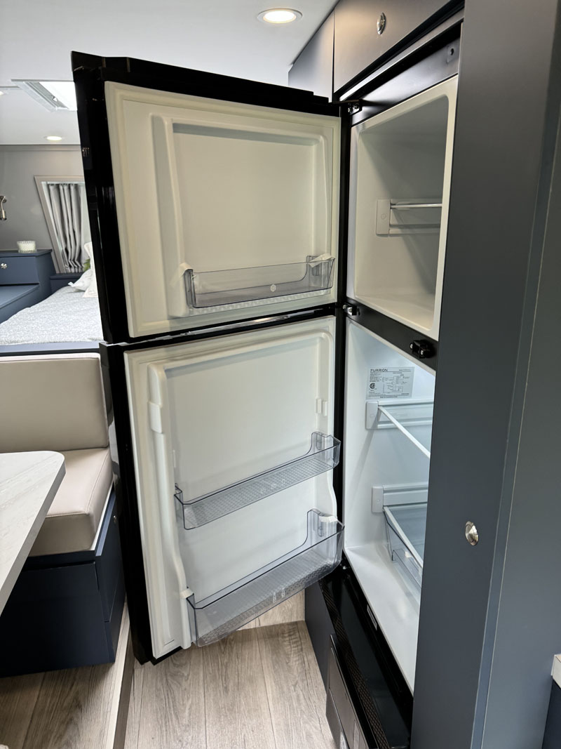 Citation 10-8 Refrigerator Freezer