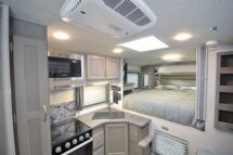 Arctic Fox 811 Carbon Interior 2025