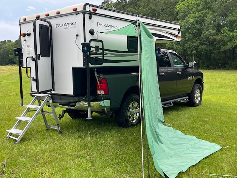 Easy To Deploy Truck Camper Sun Shade 4