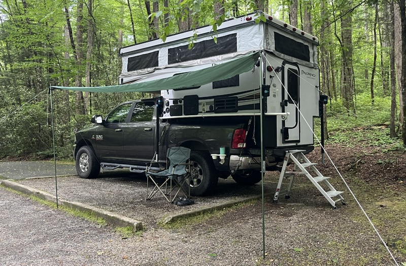 Easy To Deploy Truck Camper Sun Shade 9