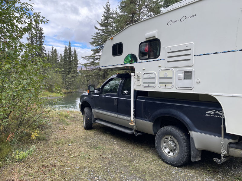 Cache Camper South Of Tok