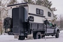 Kingstar KRUZR 8 Exterior Wide Body Camper