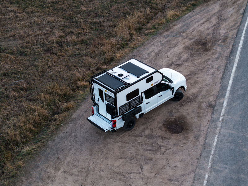Outpost Camper solar and roof rack