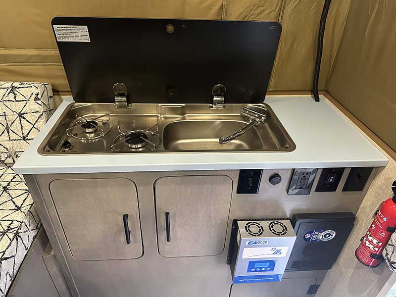 CyberPhoenix Interior Kitchen Cooktop And Sink