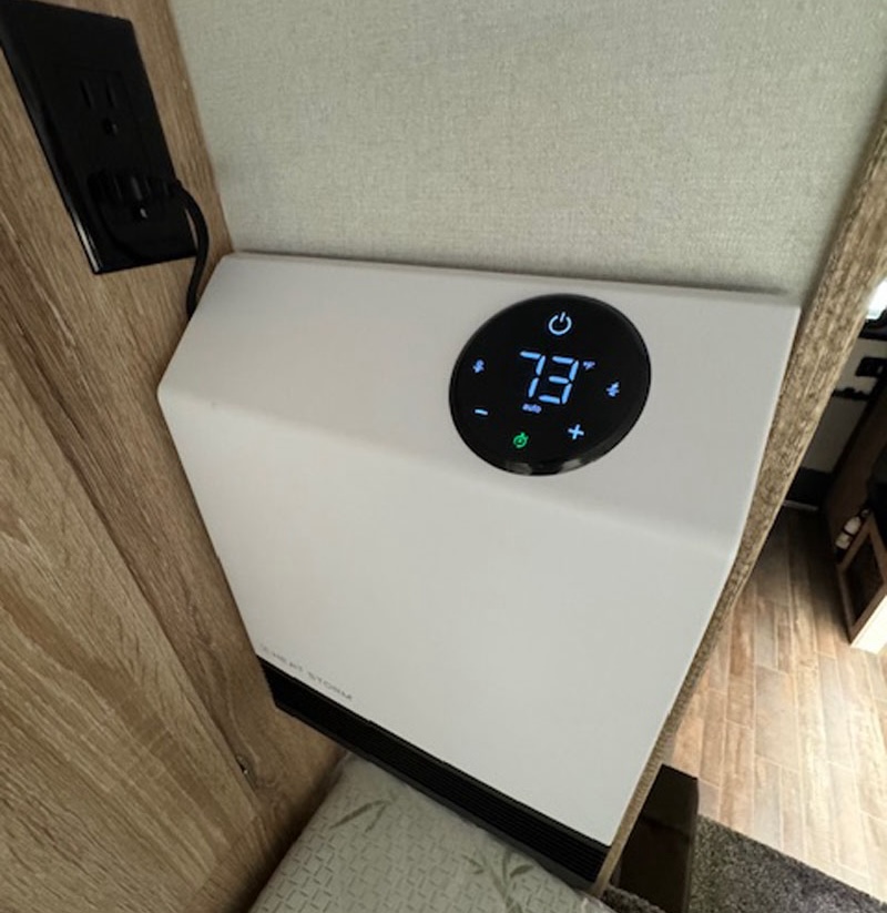 Northstar 10x Electric Heater Close Up