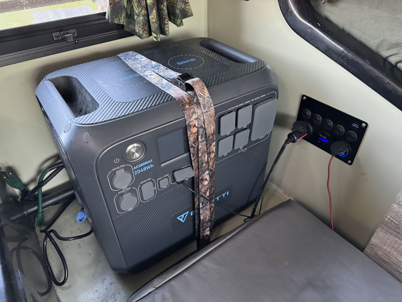 S 250 Communications Shelter Bluetti