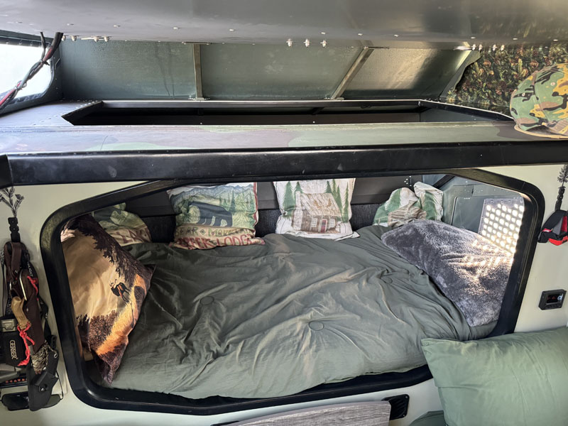 S 250 Communications Shelter Bed Area