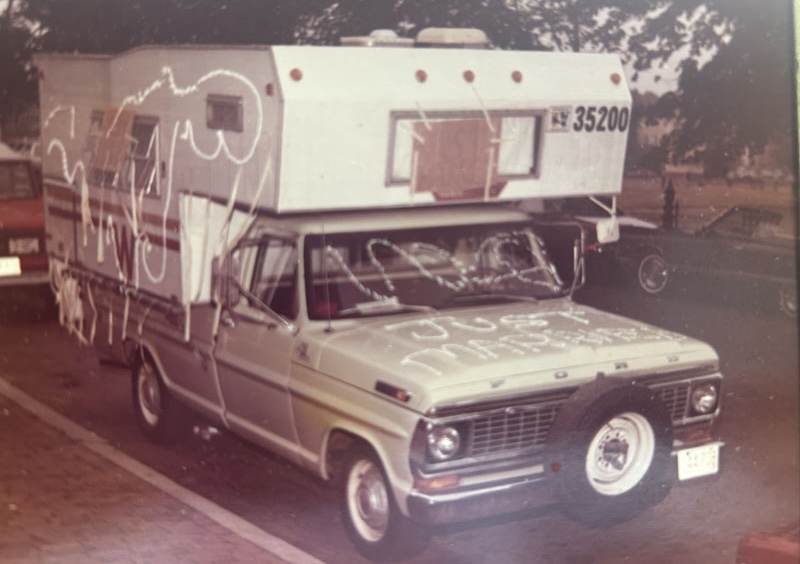 Mikeees Camper
