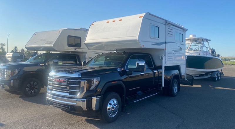 Adventurer 86SBS Camper