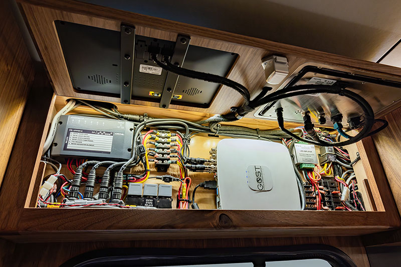 Earthroamer LTx Interior Wiring And Access