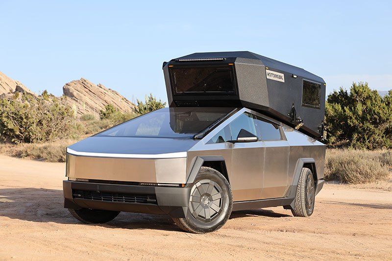 Hotomobil Cyberglad Truck Camper Exterior Front Driver Three Quarters