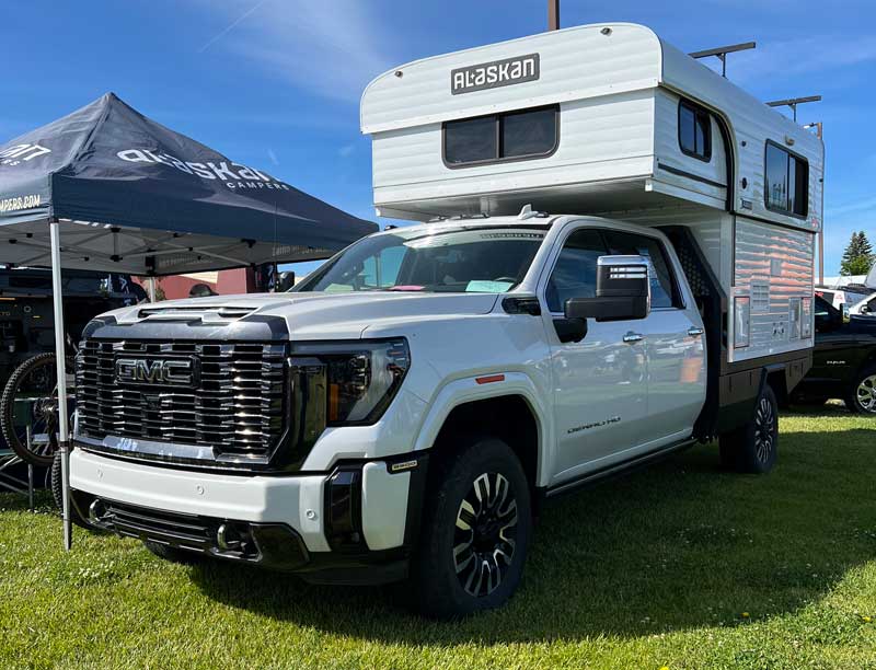Alaskan Flatbed Classic White