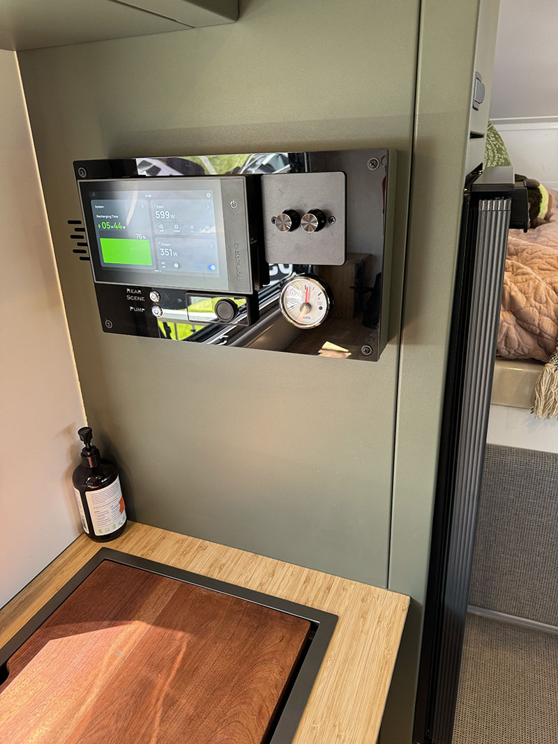 Outpost Interior Ecoflow Panel With Context