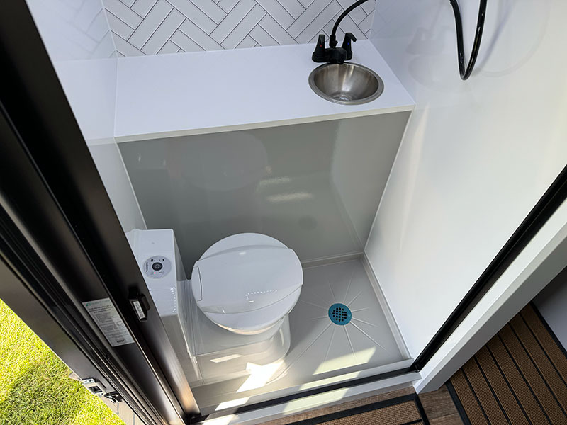 Soaring Eagle Aerie Wet Bath Sink