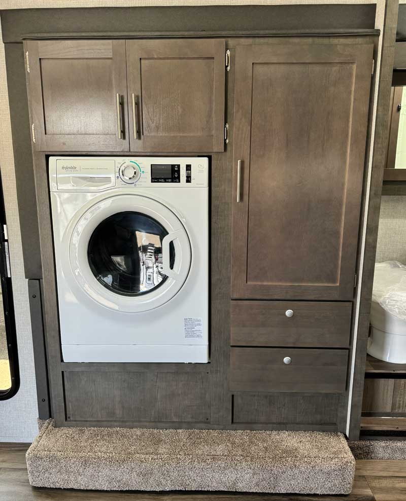 Yukon Laundry Center