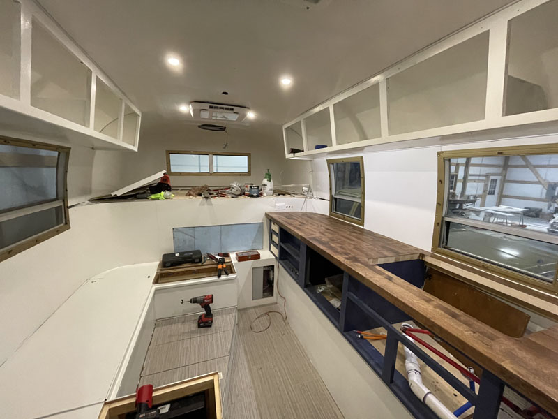 Avion Restoration Middle Kitchen And Dinette