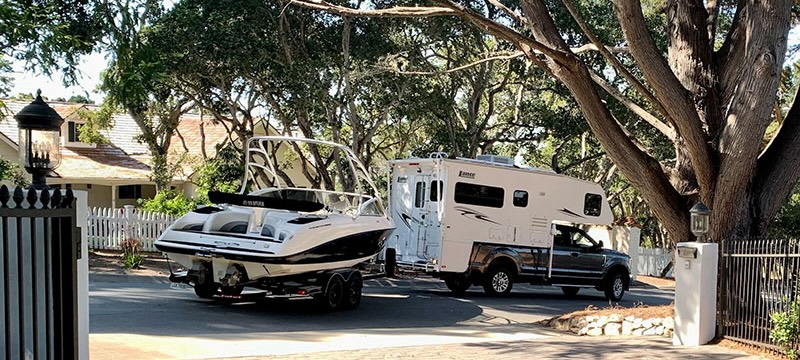 Lance 1055 Camper And Yamaha AR230 HO Boat