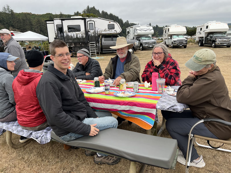 NW Truck Camper Rally Friday Potluck 3
