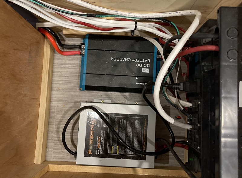 Renogy Dc To Dc Charger