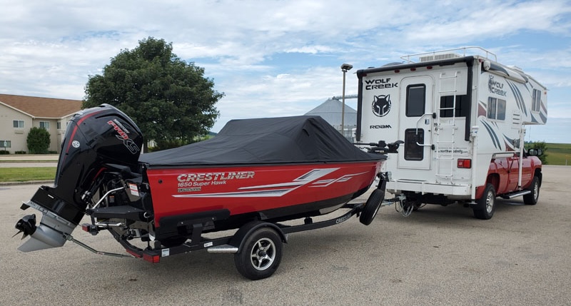 Wolf Creek Camper And Crestliner Superhawk